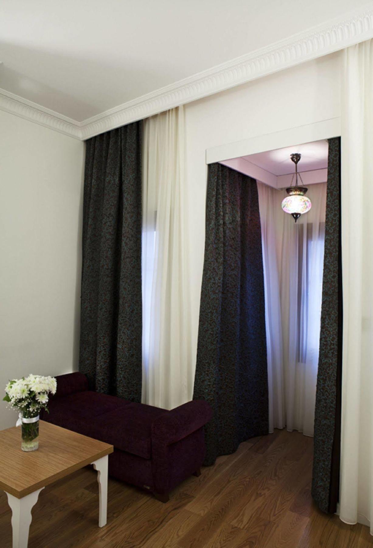 Jakaranda Hotel Estambul Exterior foto